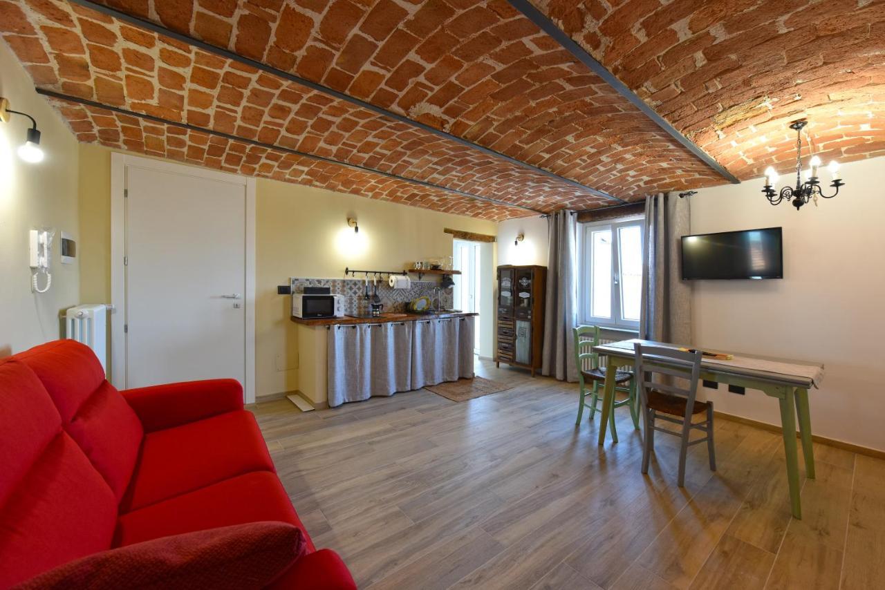Appartamento Casa Valentina 1902 Montegrosso dʼAsti Esterno foto