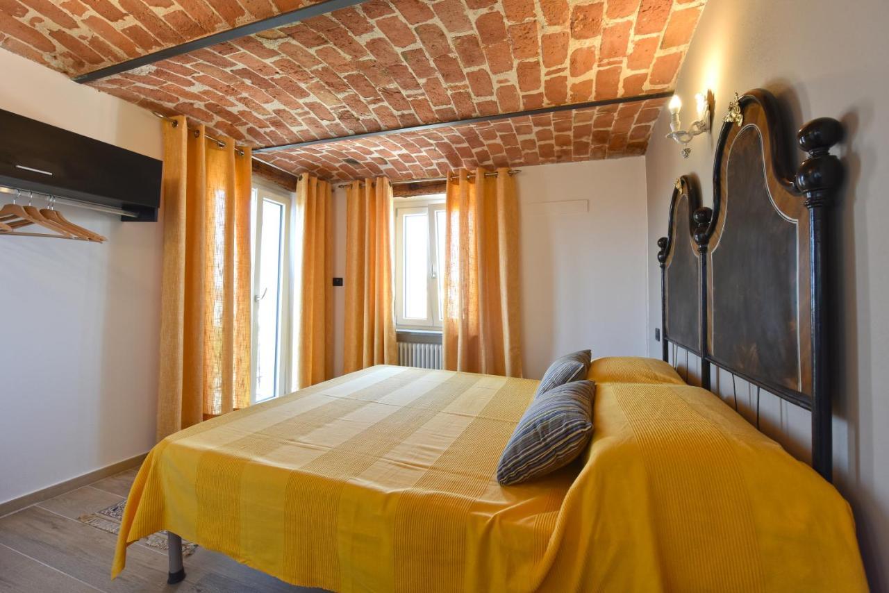 Appartamento Casa Valentina 1902 Montegrosso dʼAsti Esterno foto